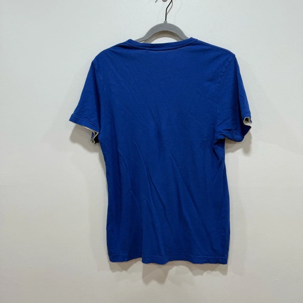 🔥 Guess men’s basic t shirt medium - Picture 2 of 5